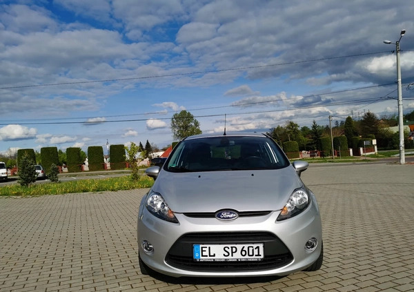 Ford Fiesta cena 22900 przebieg: 157000, rok produkcji 2012 z Kolbuszowa małe 232